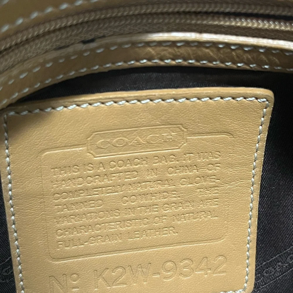 Coach Camel Legacy Zoe Tote Shoulder Hobo Bag Leather Purse 9342 Nickel Vintage - Picture 10 of 10